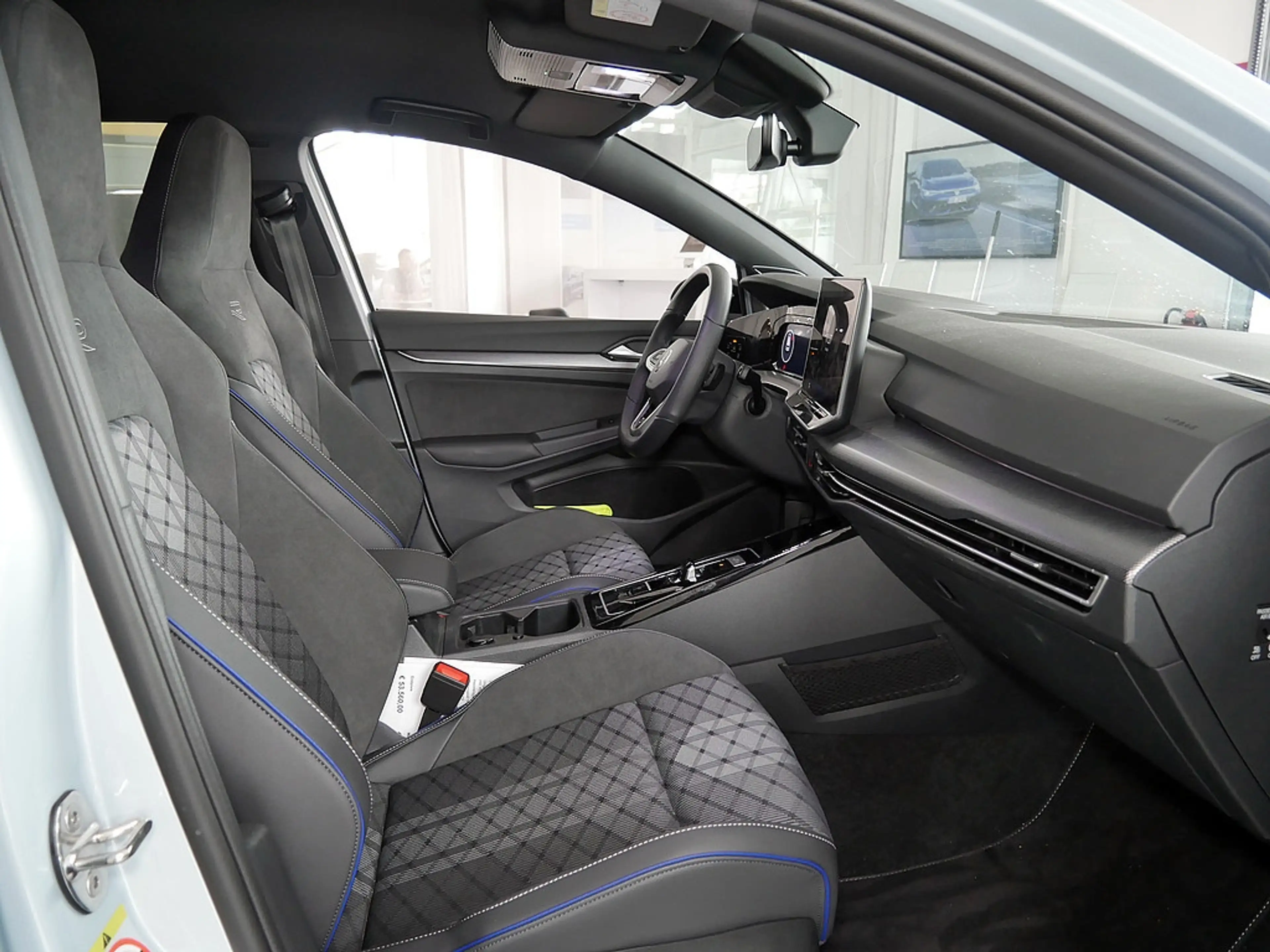 Volkswagen Golf R -Line 2.0 TDI DSG AHK STANDHEIZ NAV MATRIX HEAD 4 — photo 9