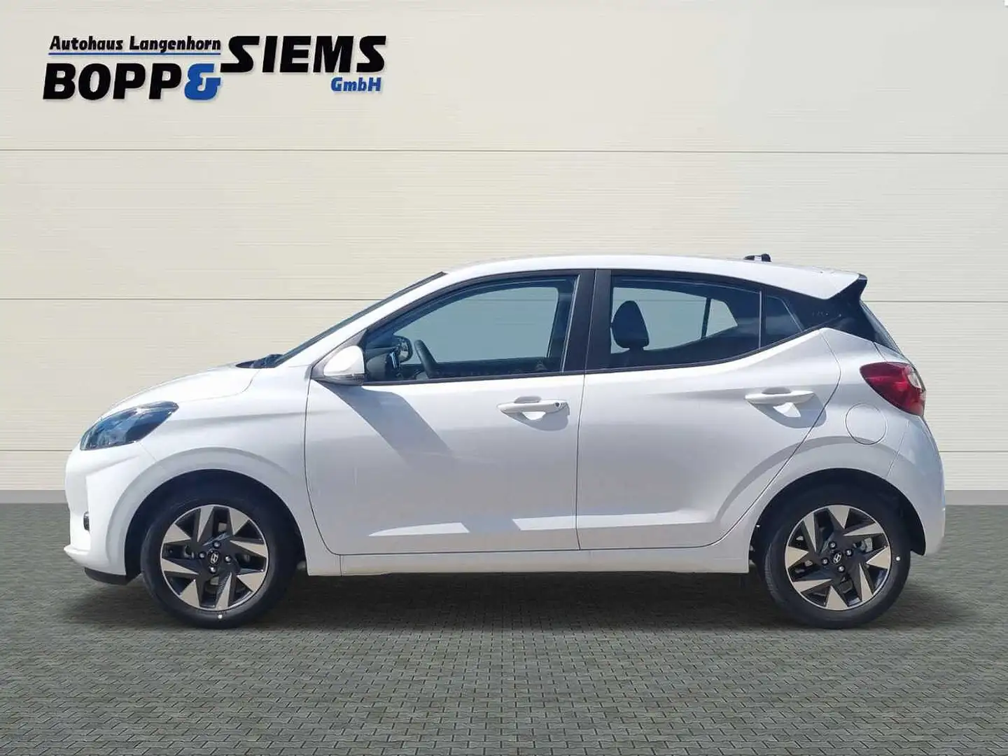 Hyundai i10 1.0 'Trend' Navi 'Komfort' MY25 Weiß - 2