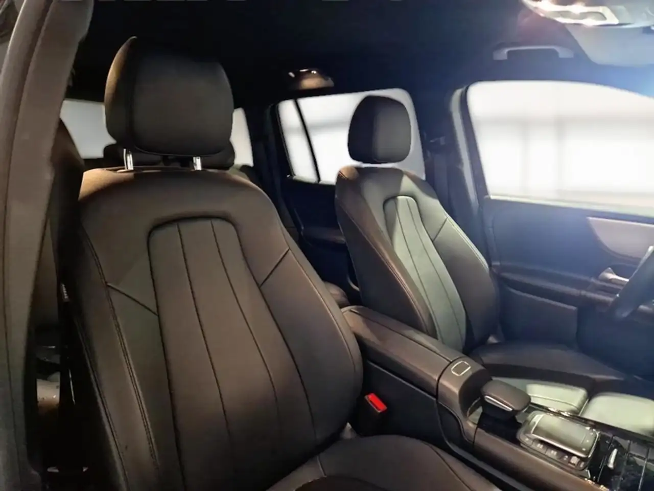 Mercedes-Benz GLB 200 GLB 200 D AUTOMATIC 4MATIC BUSINESS EXTR SUV 10