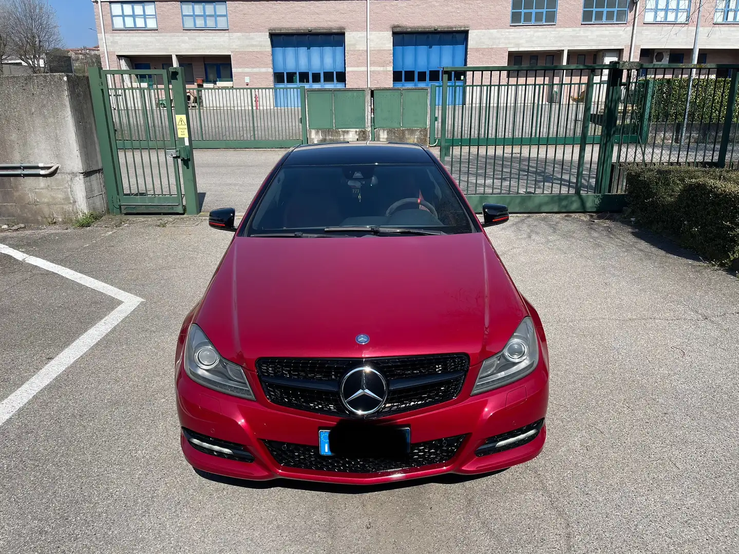 Mercedes-Benz C 220 Coupe cdi (be) Executive Rosso - 1