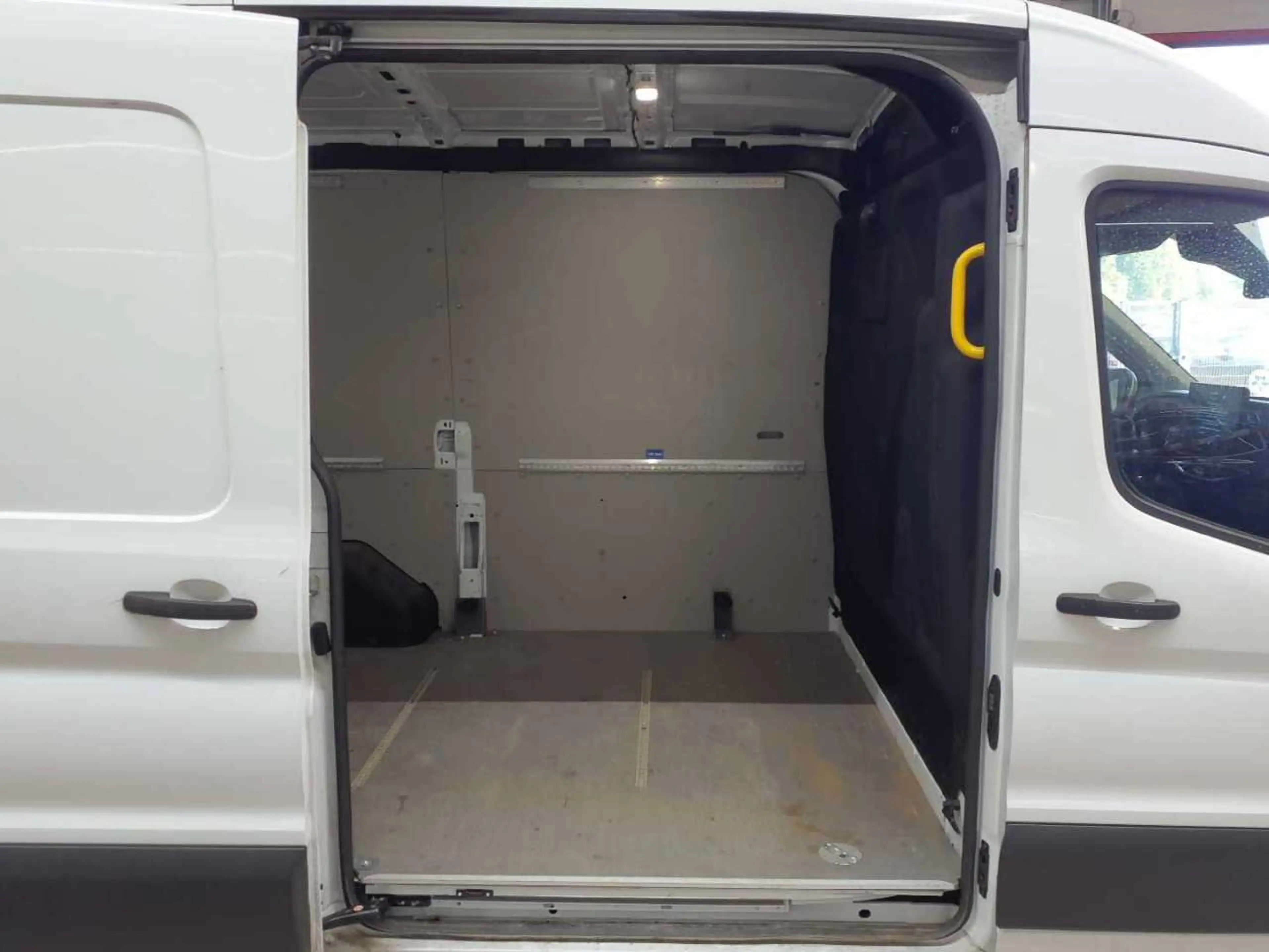 Ford Transit Transit 350 L2H2 Ladungssicherungs-P — photo 13