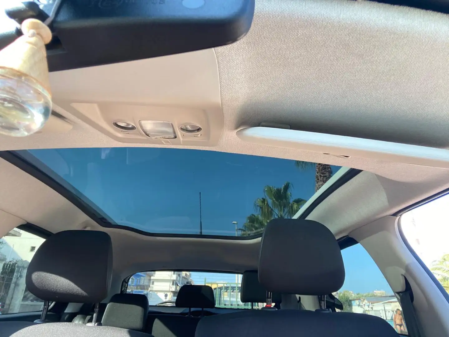 Citroen C4 Cactus - 1