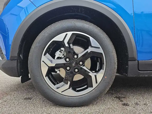 Ford Tourneo Courier view 9
