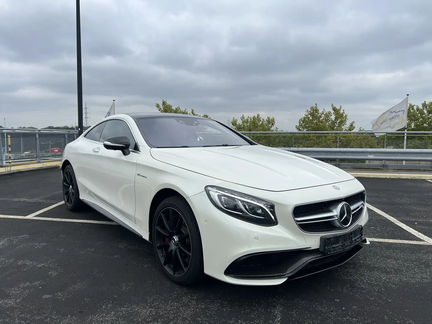 Mercedes-Benz S 63 AMG Coupe 4Matic Speedshift 7G-MCT - 1