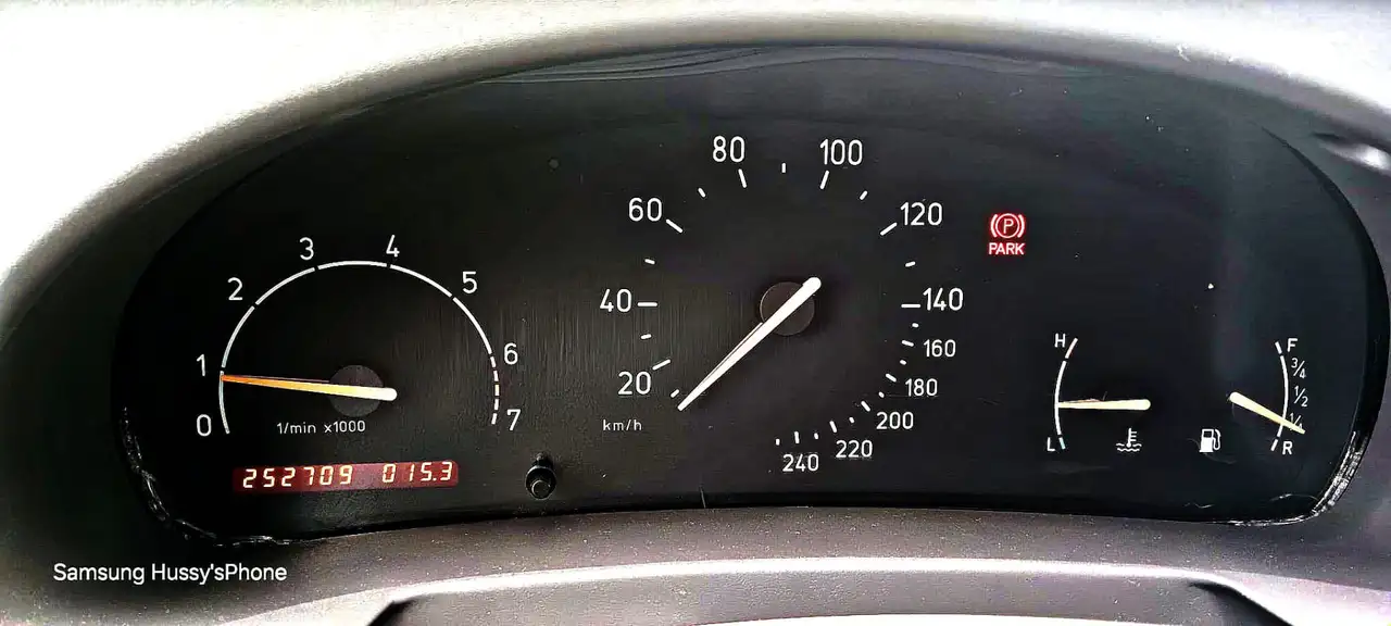Saab 9-3 2.0i SE, foto 8