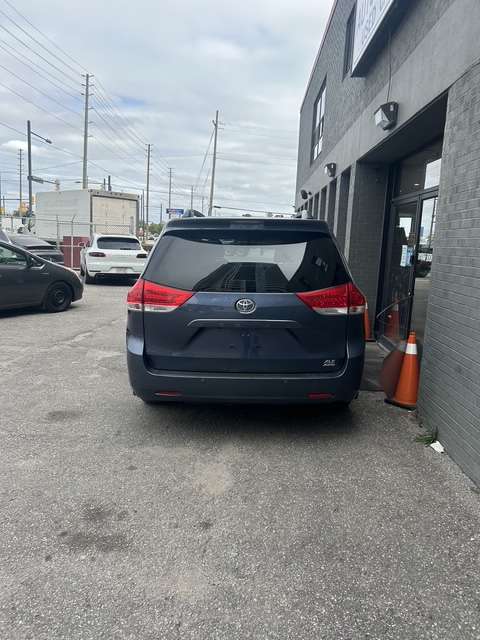 2014 Toyota Sienna