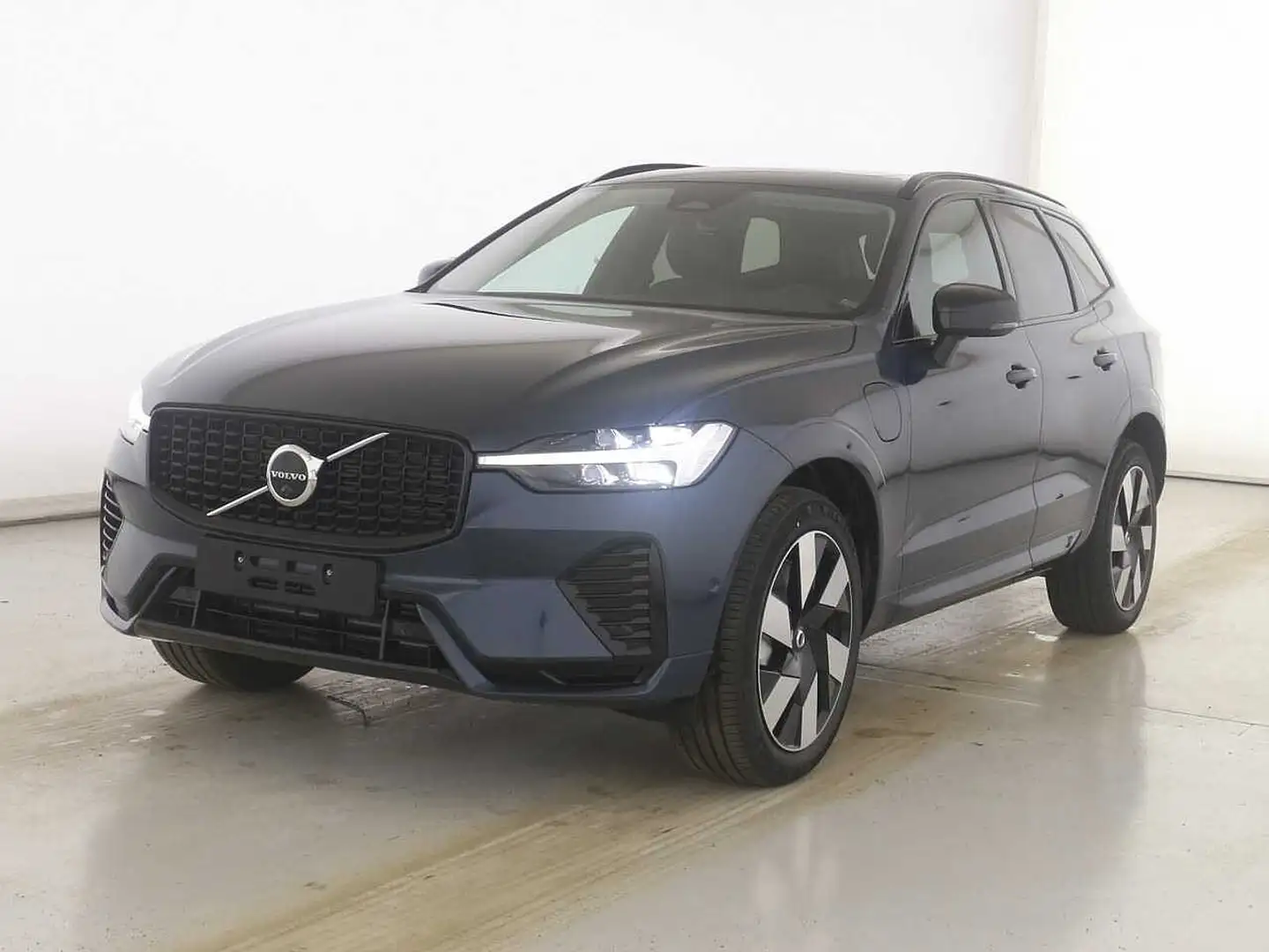 Volvo XC60 Plug-In-Hybrid T8 AWD Plug-in Hybrid Plus Dark Blau - 1
