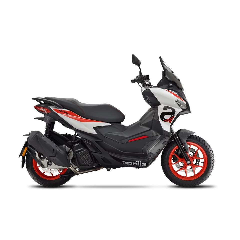 Aprilia SR GT 125 APRILIA SR GT SPORT 125 E5+