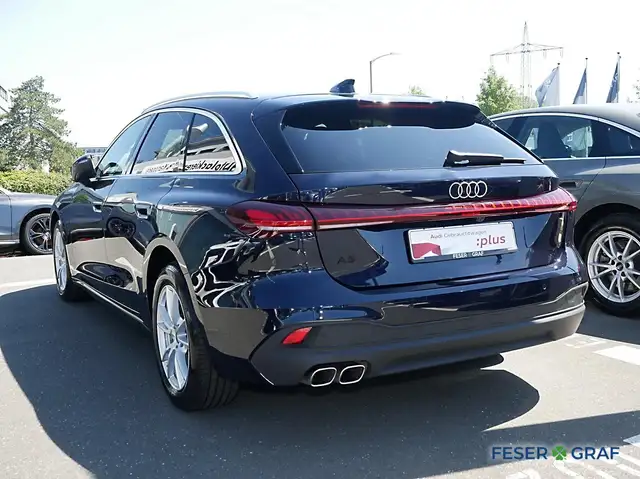 Audi A5 view 4
