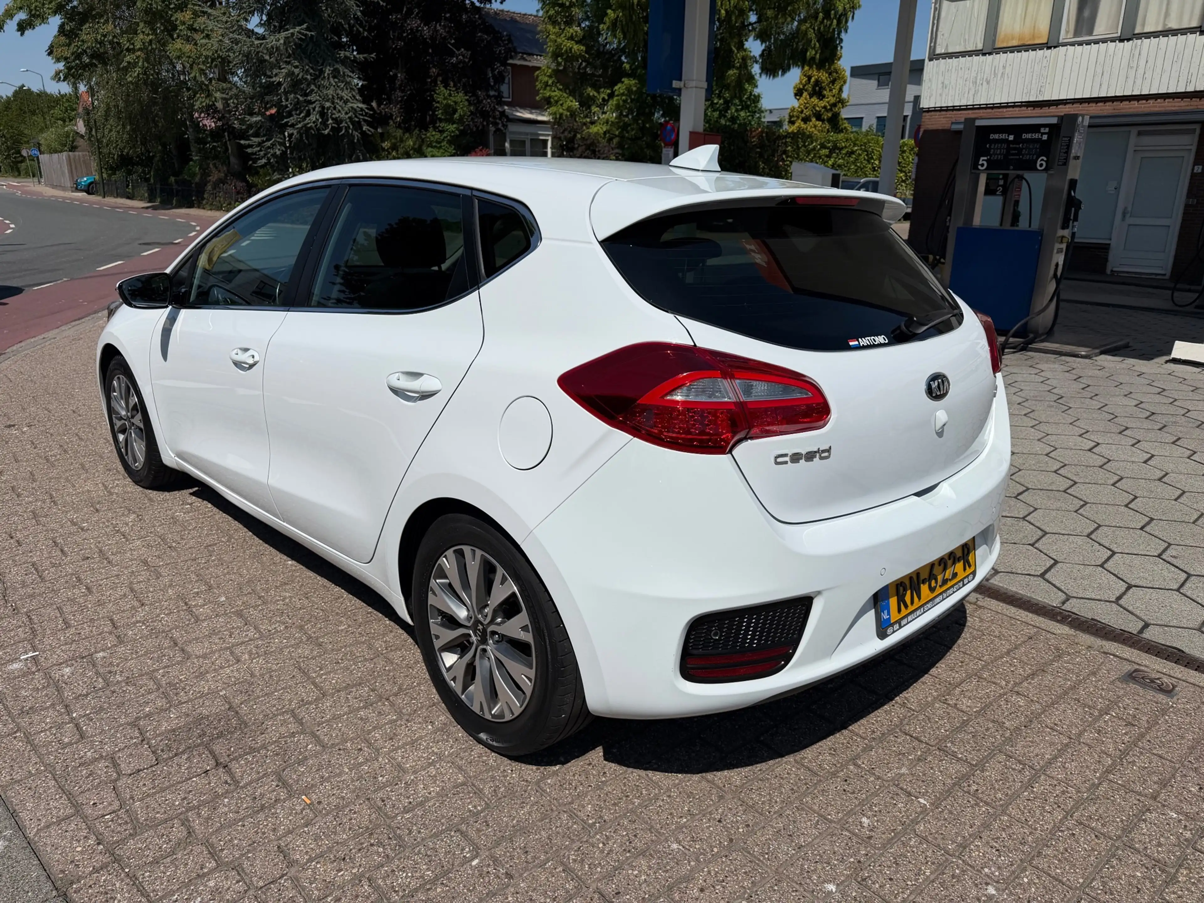 Kia Ceed / cee'd 1.6 CRDi Business DynamicLine — photo 4