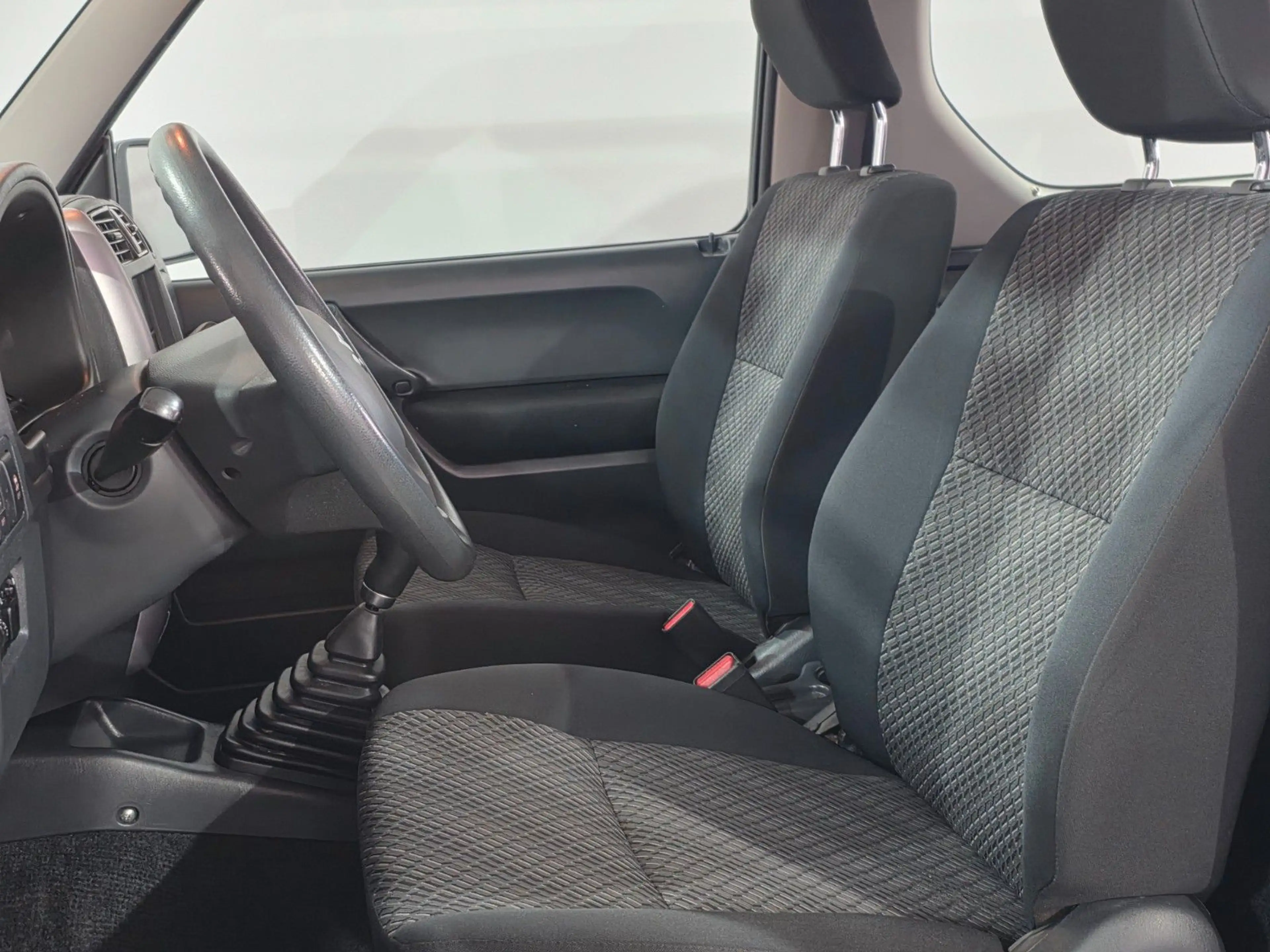 Suzuki Jimny Comfort Lim.*4X4*AHK*SHZ* — photo 13