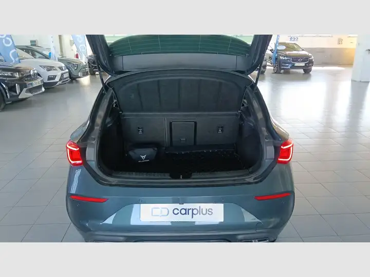 Cupra León 2024, foto 13