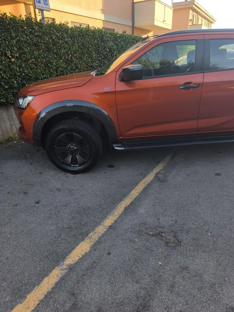 Isuzu D-Max 1.9 td crew N60FF 4x4 - 2