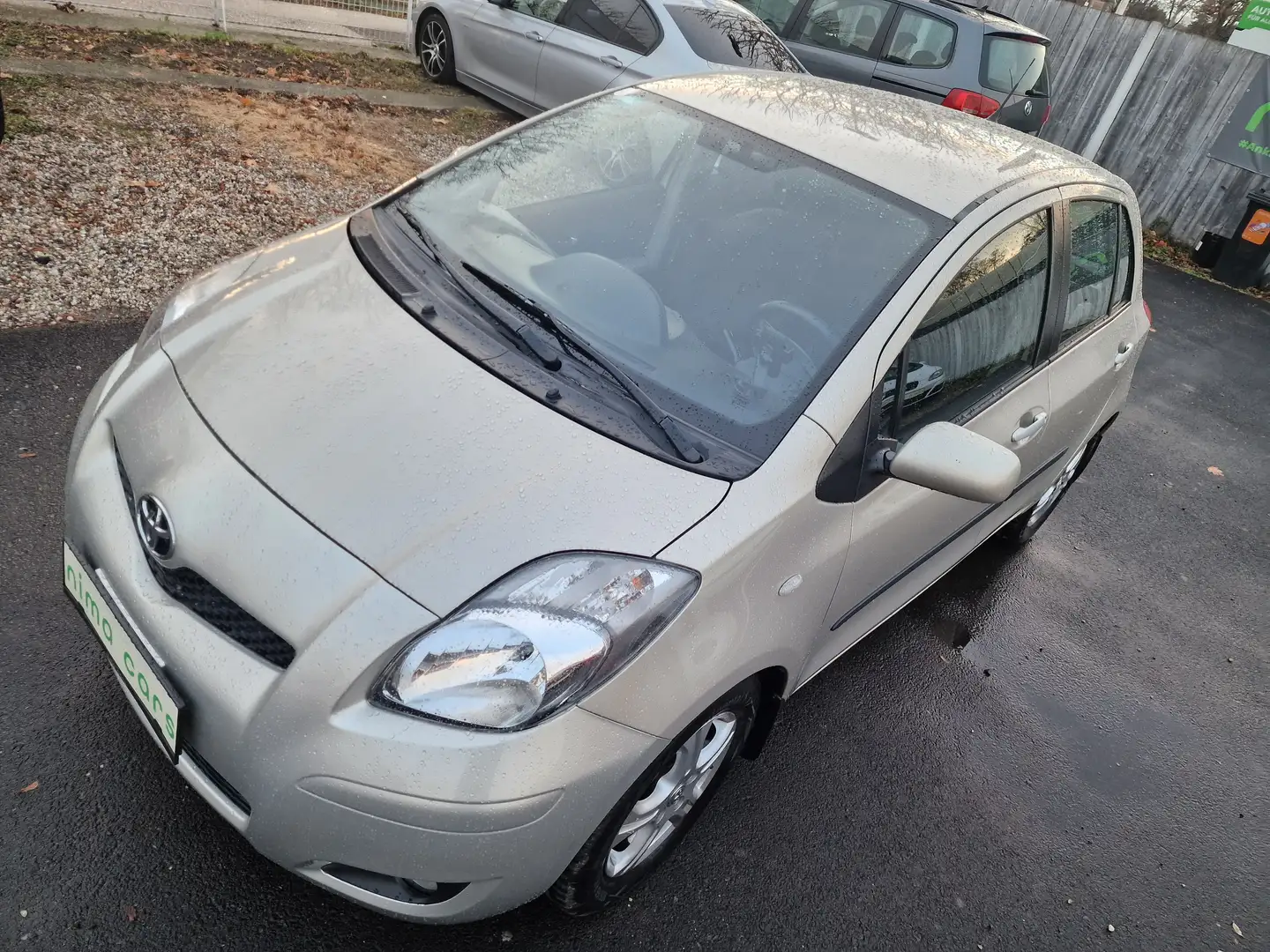 Toyota Yaris VVT-i Sol Plus MM / Neues Pickerl / Automatik Grün - 2