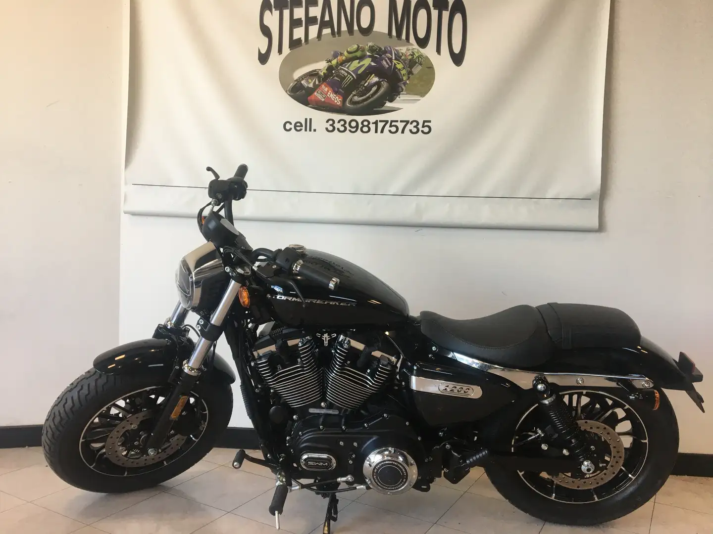 SWM STORMBREAKER V1200 Noir - 1