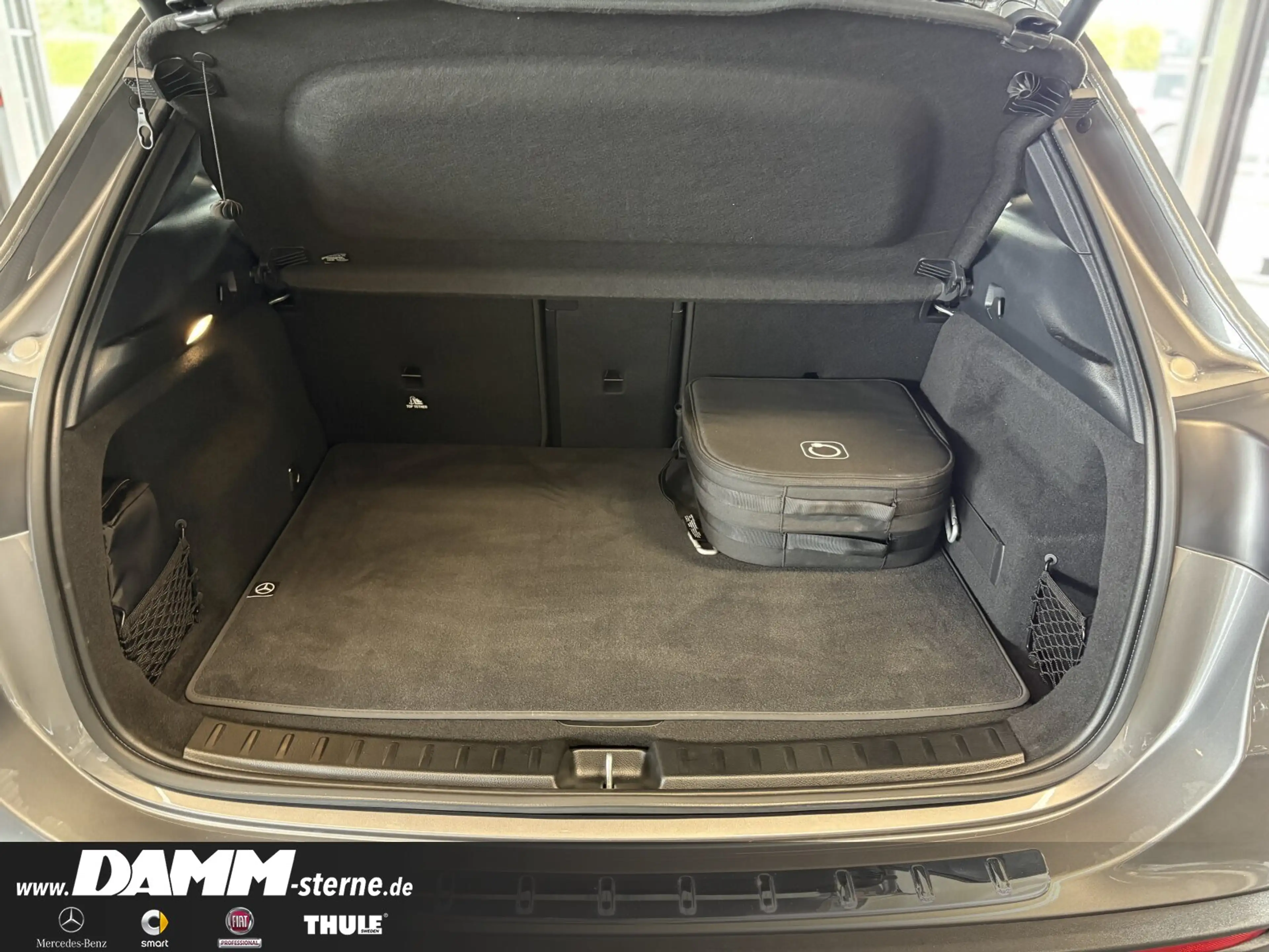 Mercedes-Benz EQA 250 EQA 250+ Progressive/360°/Distronic/60 M GA+Flex — photo 12