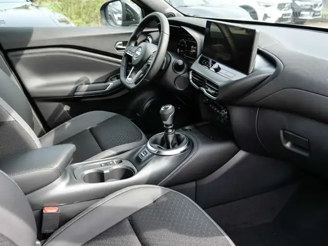 Nissan Juke view 12
