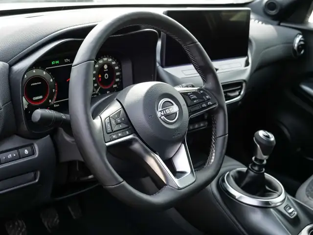 Nissan Juke view 5