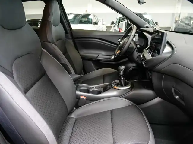 Nissan Juke view 15