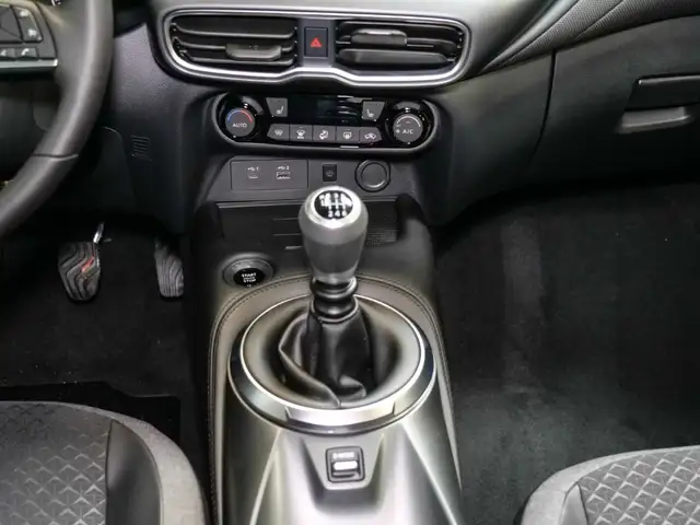 Nissan Juke view 13
