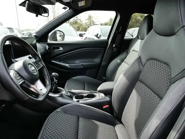 Nissan Juke view 6