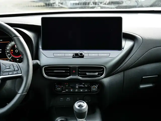 Nissan Juke view 10