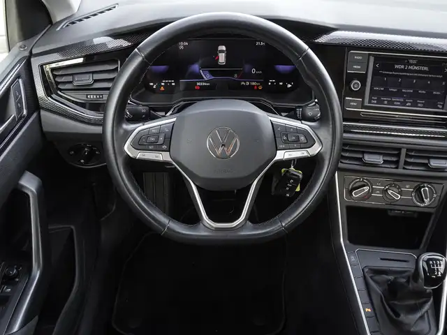 Volkswagen Polo view 10