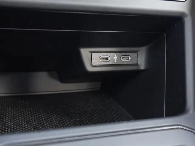 Volkswagen Polo view 12