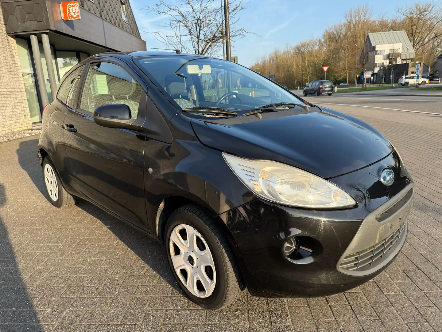 Ford Ka/Ka+ Ka 1.2i Ambiente Noir - 2