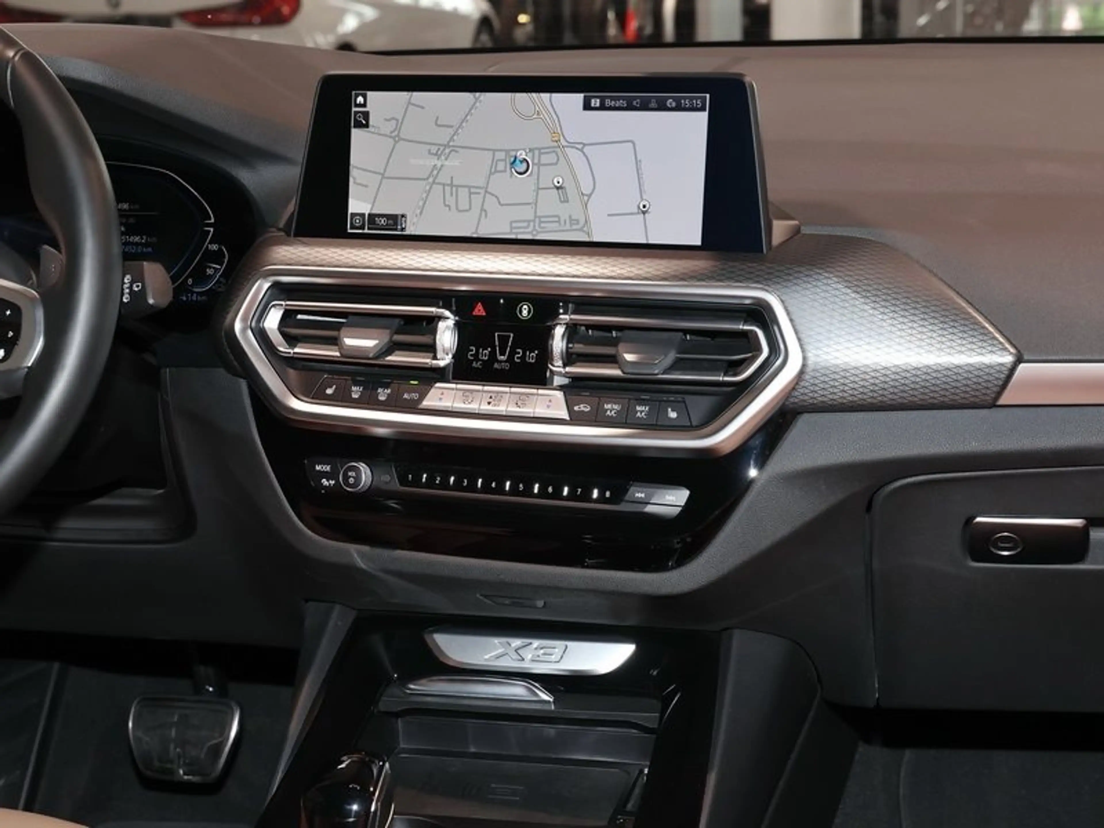 BMW X3 xDrive30e — photo 6