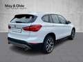 BMW X1 sDrive20i Aut HUD AHK Navi LED ACC HarmanKardon Weiß - thumbnail 3