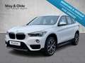 BMW X1 sDrive20i Aut HUD AHK Navi LED ACC HarmanKardon Weiß - thumbnail 1