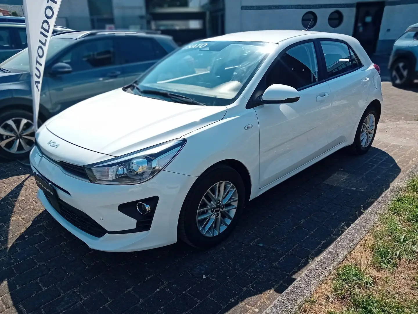 Kia Rio RIO 1.0 MH 100cv STYLE CMF Bianco - 1