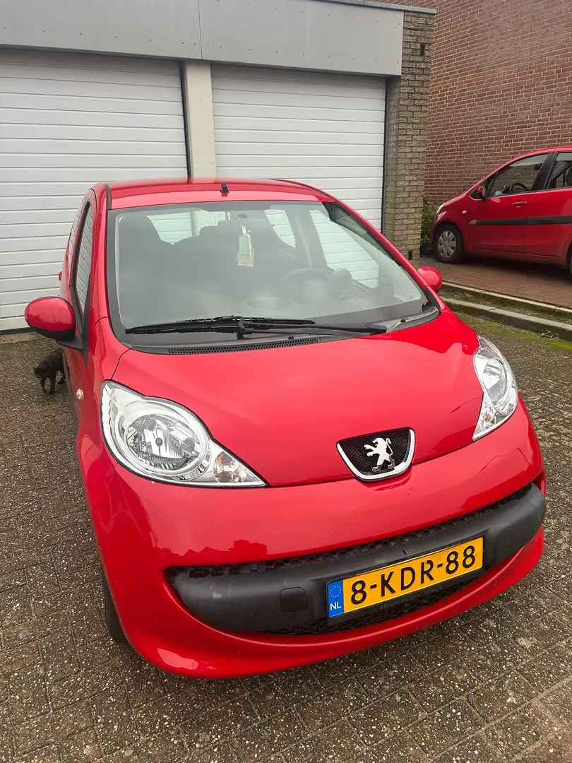 Peugeot 107 1.0-12V XR Rood - 1