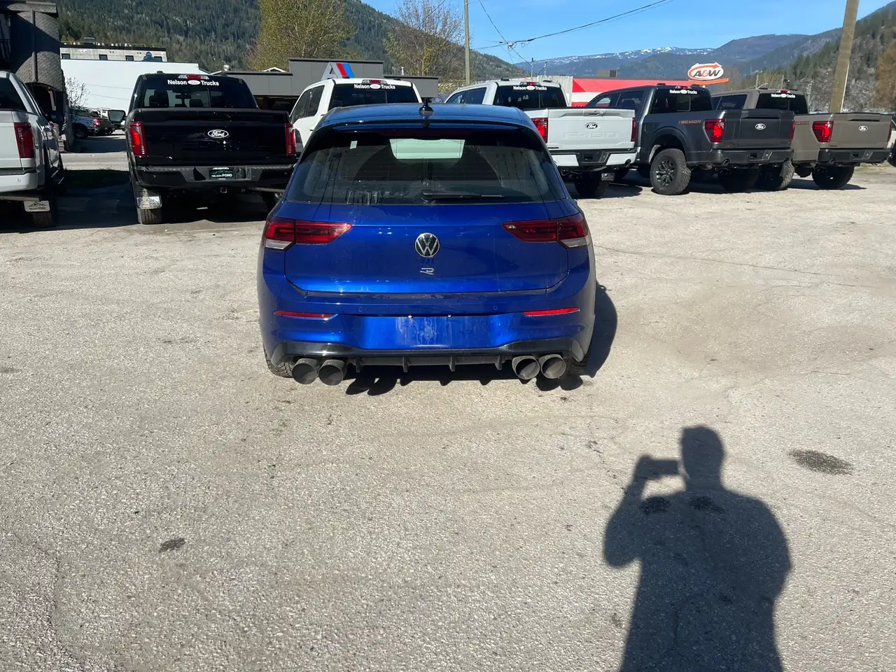 Volkswagen Golf R снимка Volkswagen Golf R