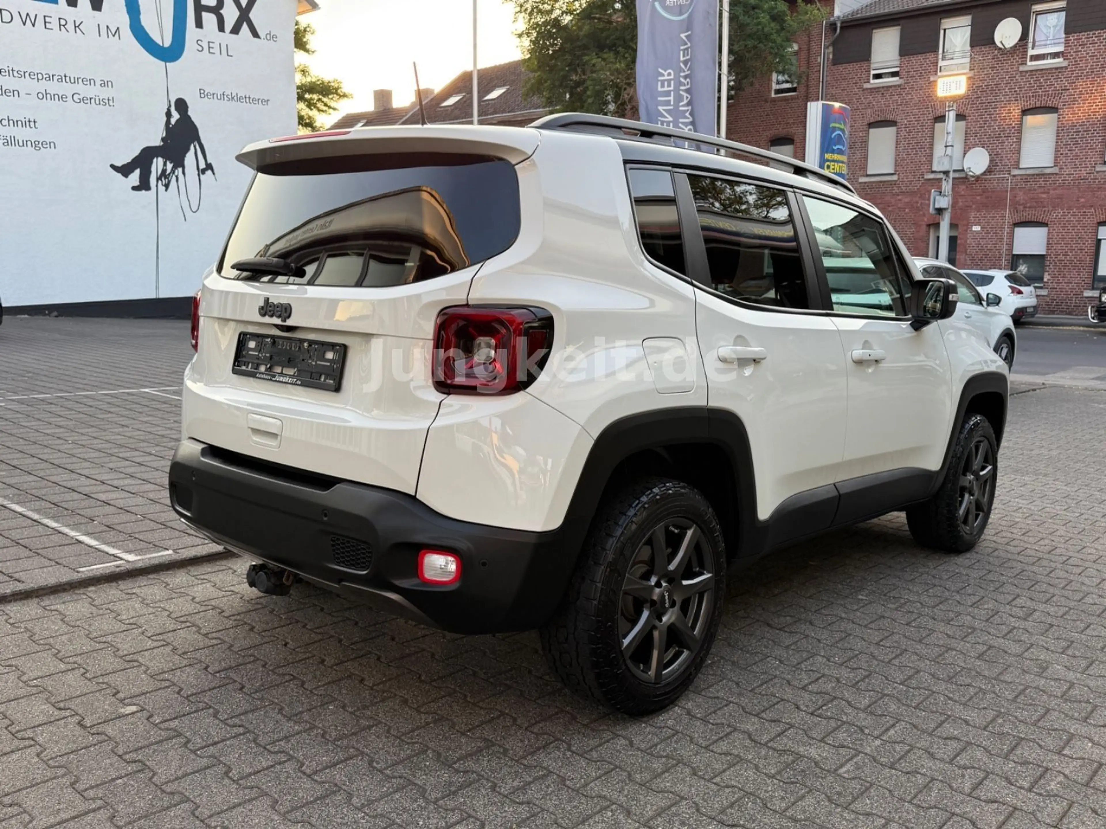 Jeep Renegade Trailhawk 4WD *Automatik*R-Kamera* — photo 6