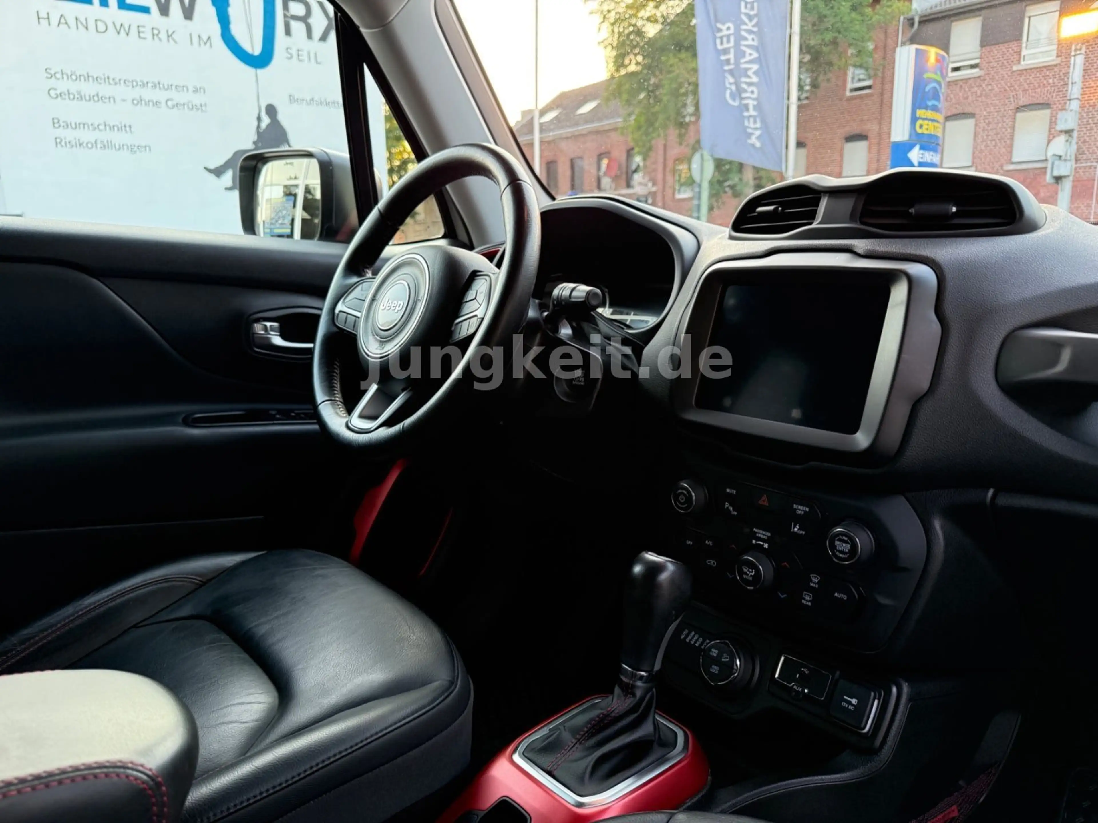 Jeep Renegade Trailhawk 4WD *Automatik*R-Kamera* — photo 20