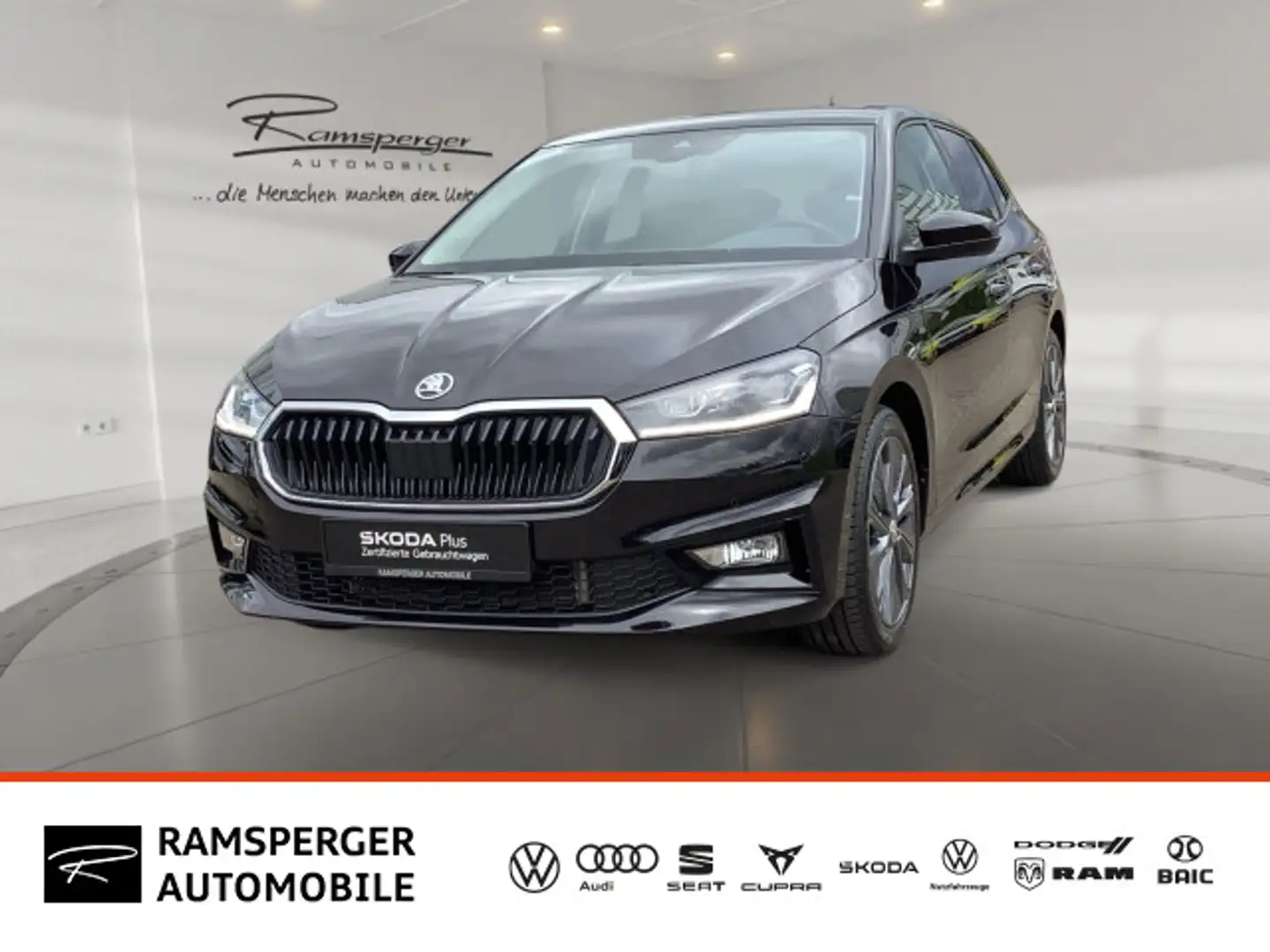 Skoda Fabia 1.5 TSI DSG Drive ACC Vorbe.AHK LED APP Schwarz - 1