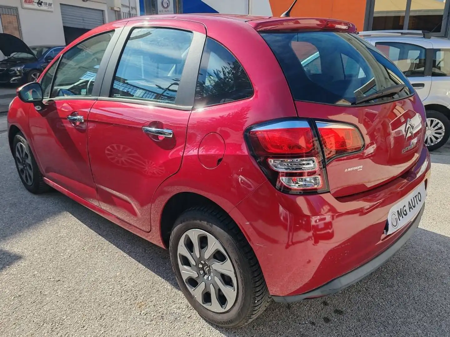 Citroen C3 C3 1.2 puretech Seduction 82cv E6 Rouge - 2
