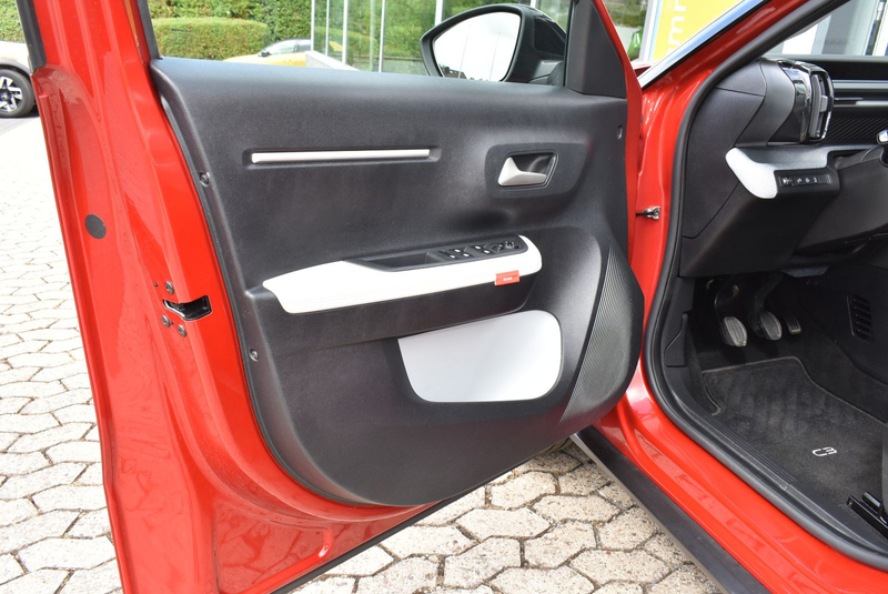 Citroen C3 Turbo 100 MAX — photo 9