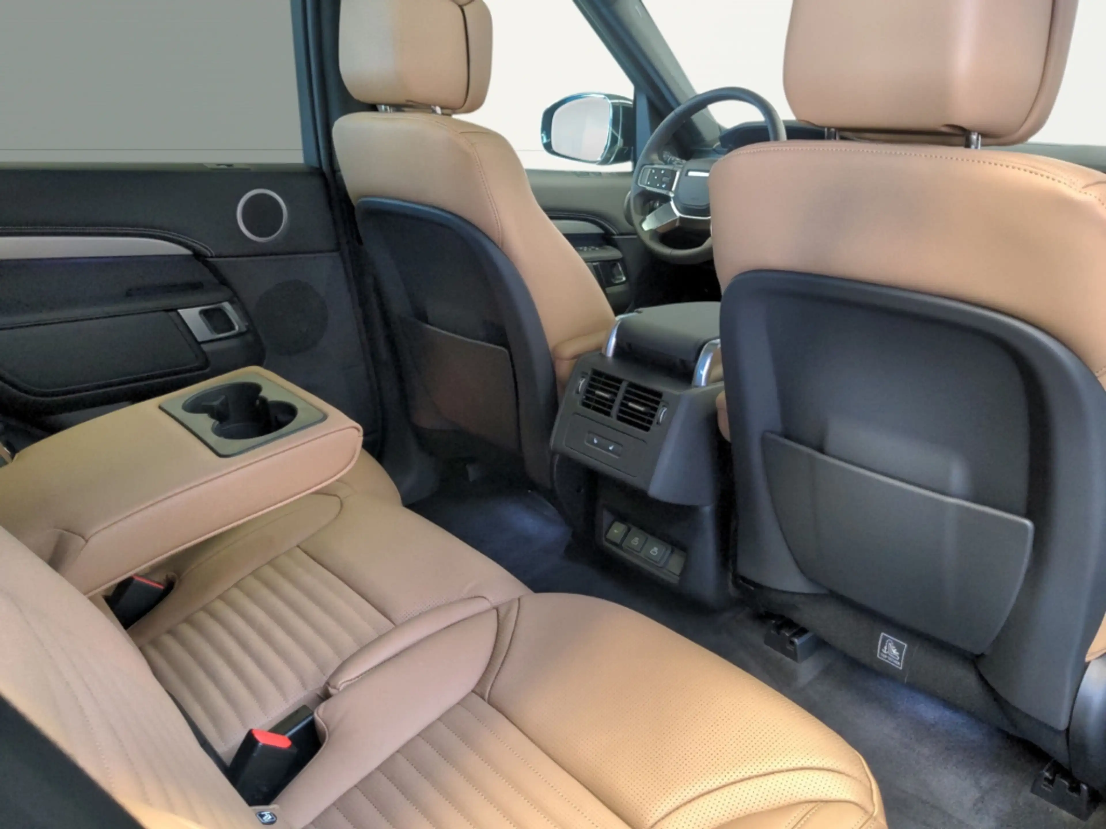 Land Rover Discovery D250 Dynamic HSE+ACC+Pano+St.Hzg.+7-Sitzer — photo 15
