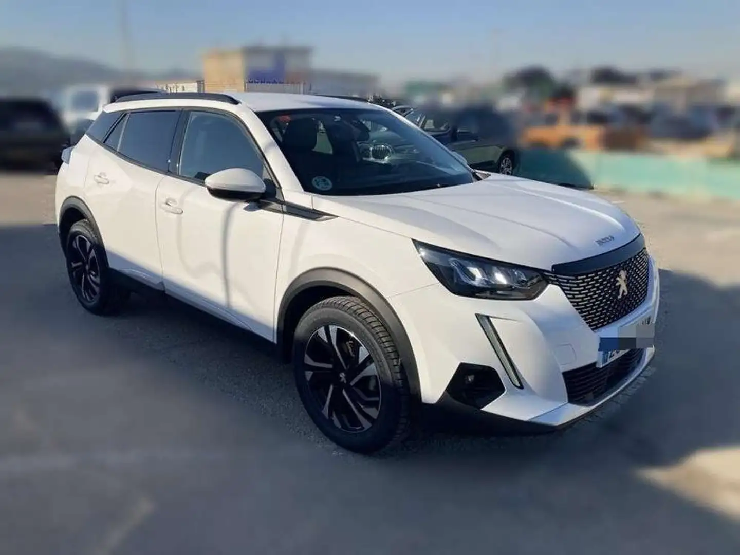 Peugeot 2008 Allure Pack BlueHDI Blanco - 2