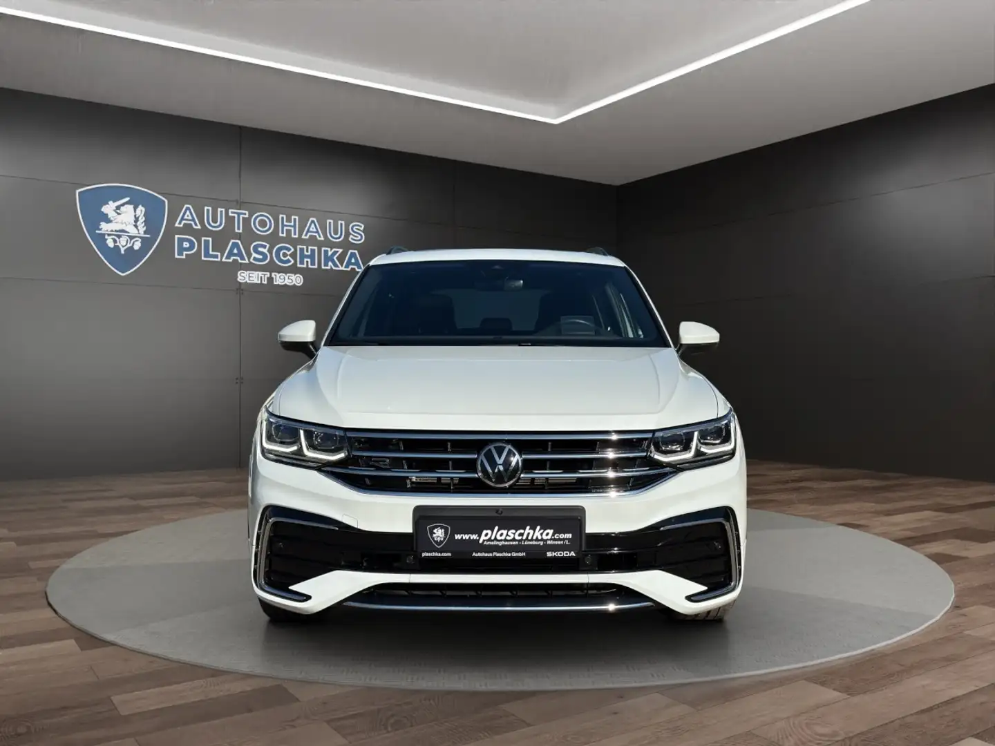Volkswagen Tiguan 2.0 TDI DSG R-Line 4Motion PDC+NAVI+LED Klima Weiß - 2
