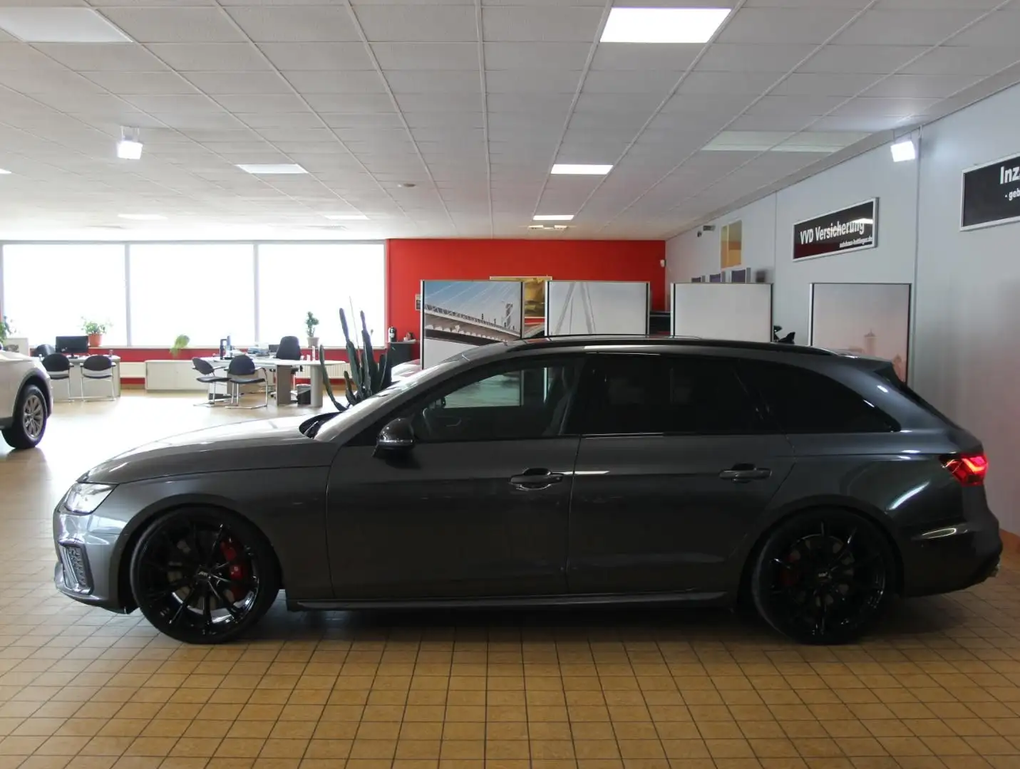 Audi S4 Avant TDI Tiptronic, ABT,20",Panorama,B&O,Mat Grau - 2