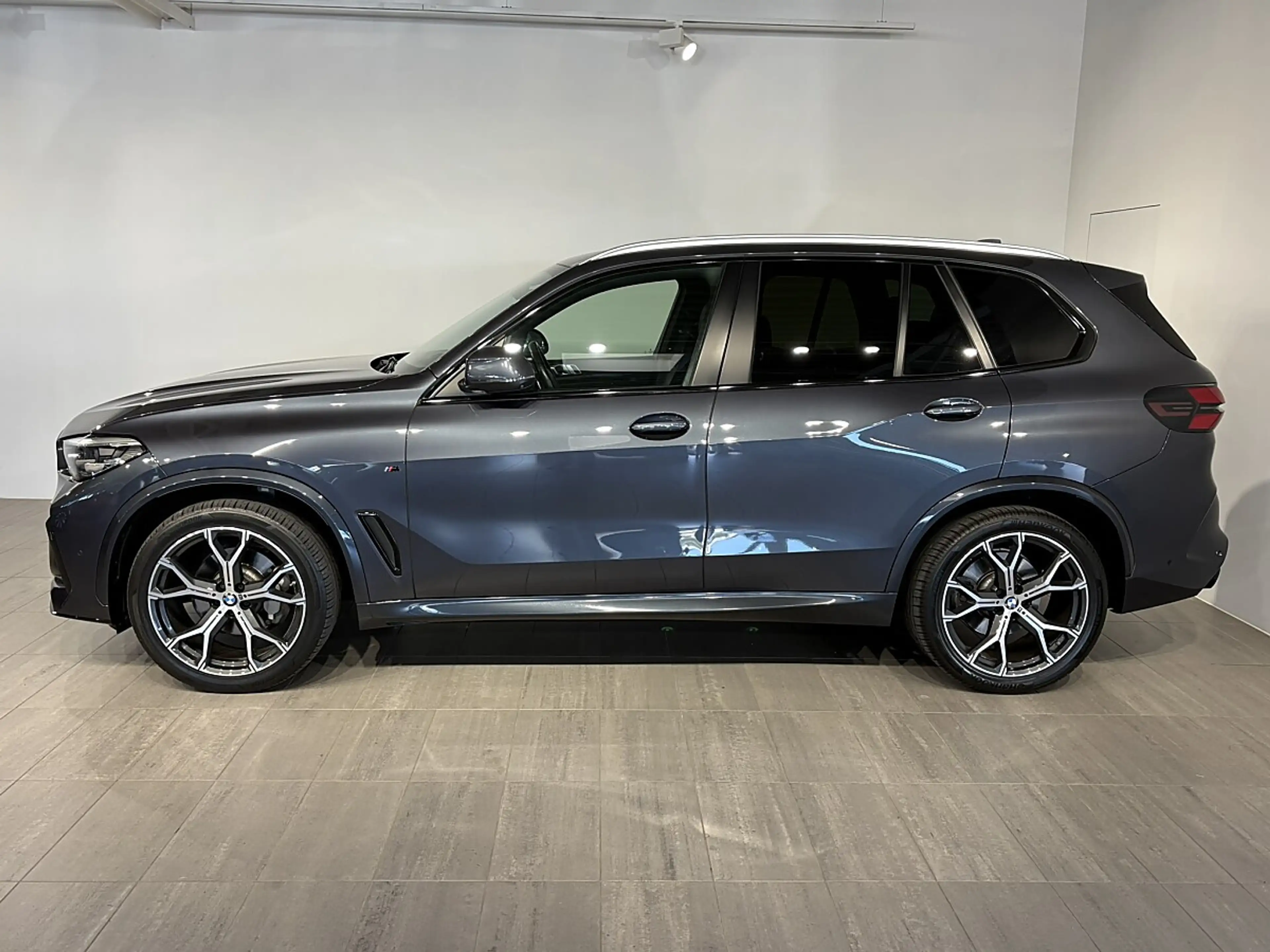 BMW X5 xDrive30d Aut. — photo 2