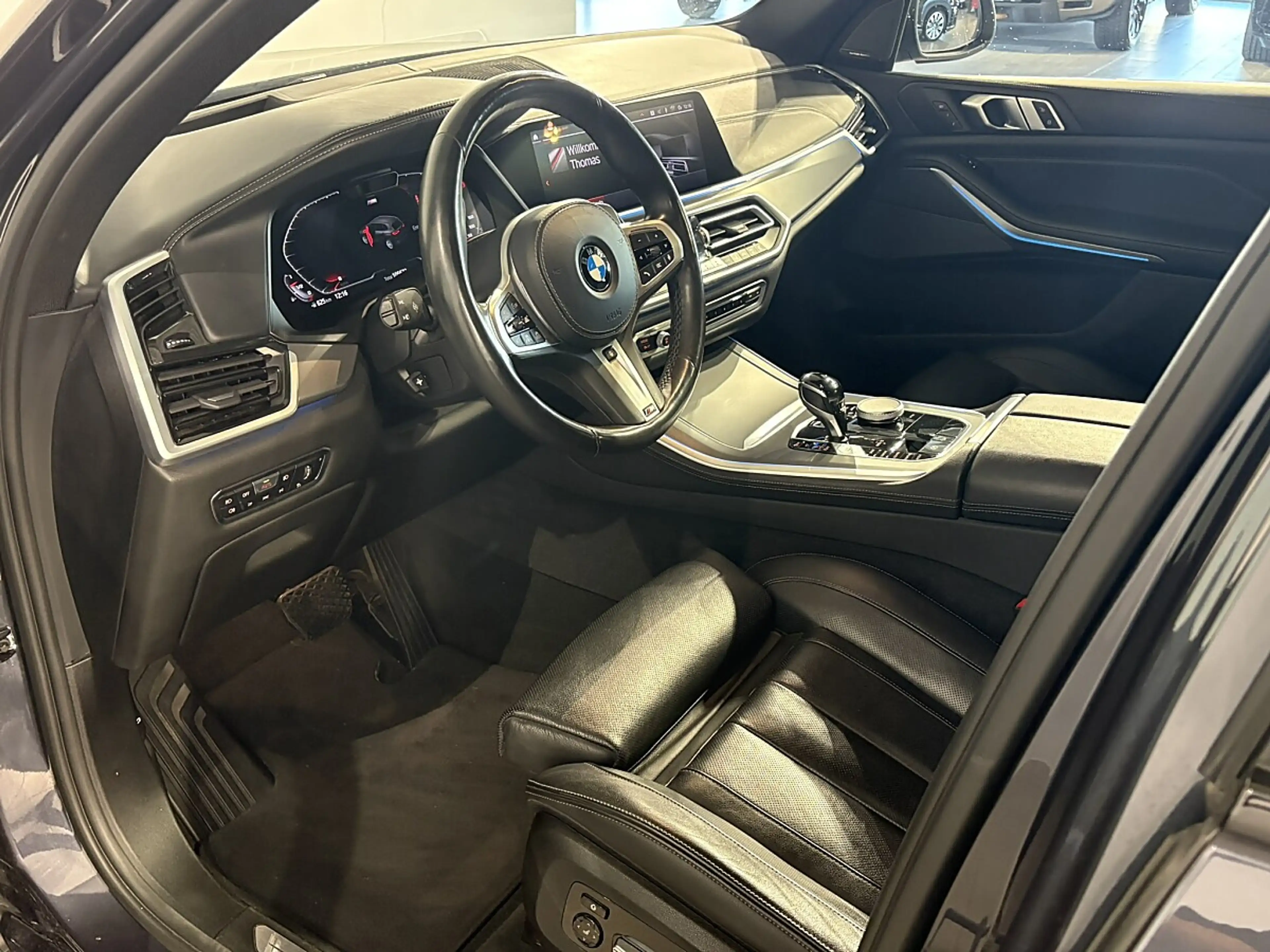 BMW X5 xDrive30d Aut. — photo 11