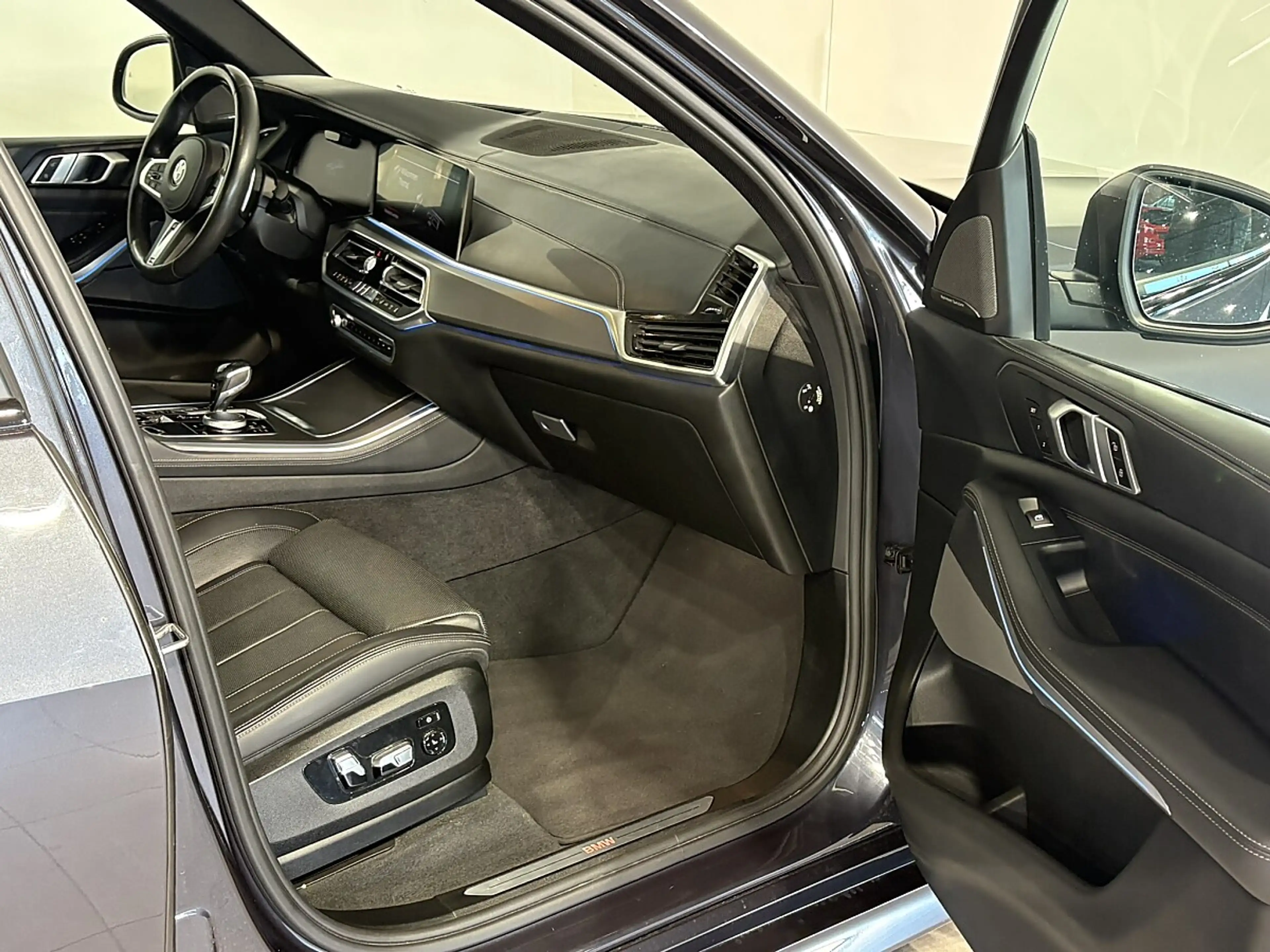 BMW X5 xDrive30d Aut. — photo 7
