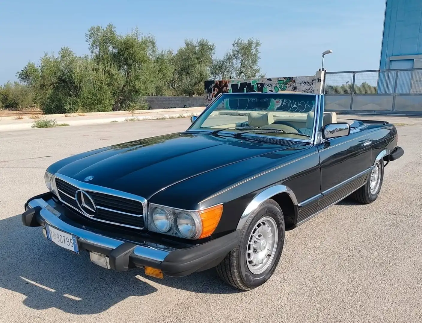 Mercedes-Benz 450 - 2