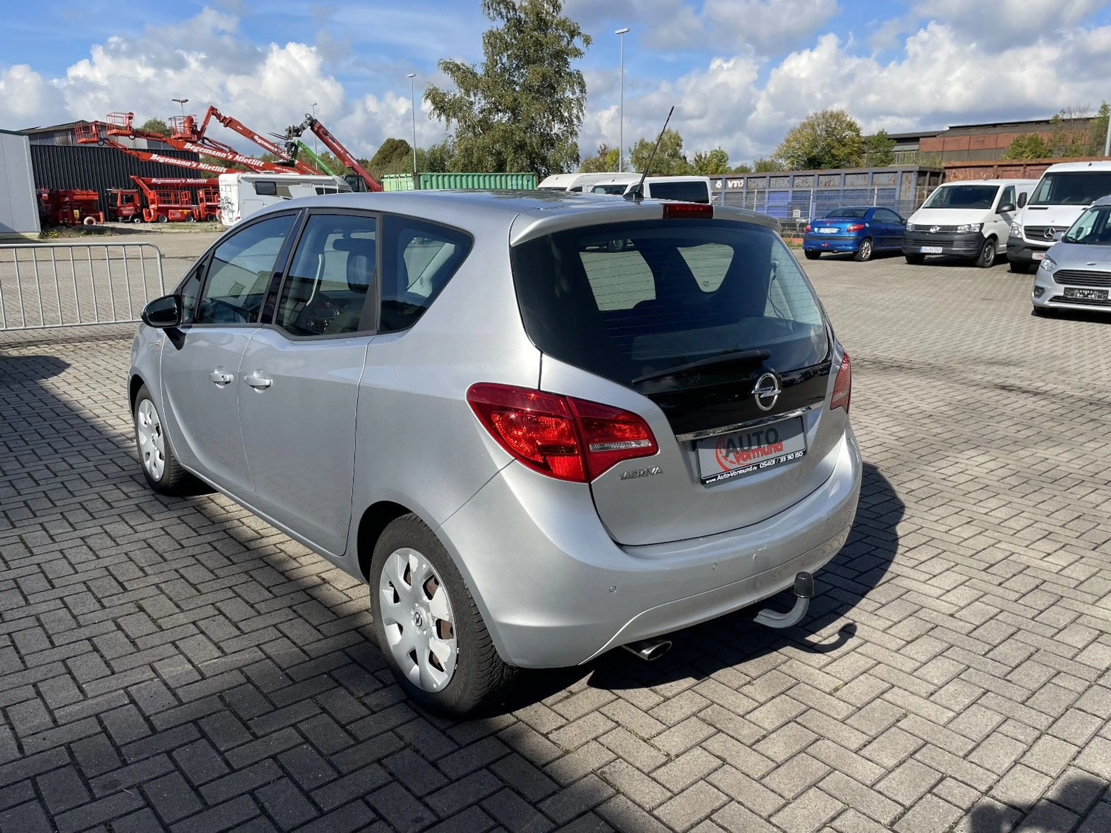 Opel Meriva B Edition Lenkradheizung Automatik — photo 6