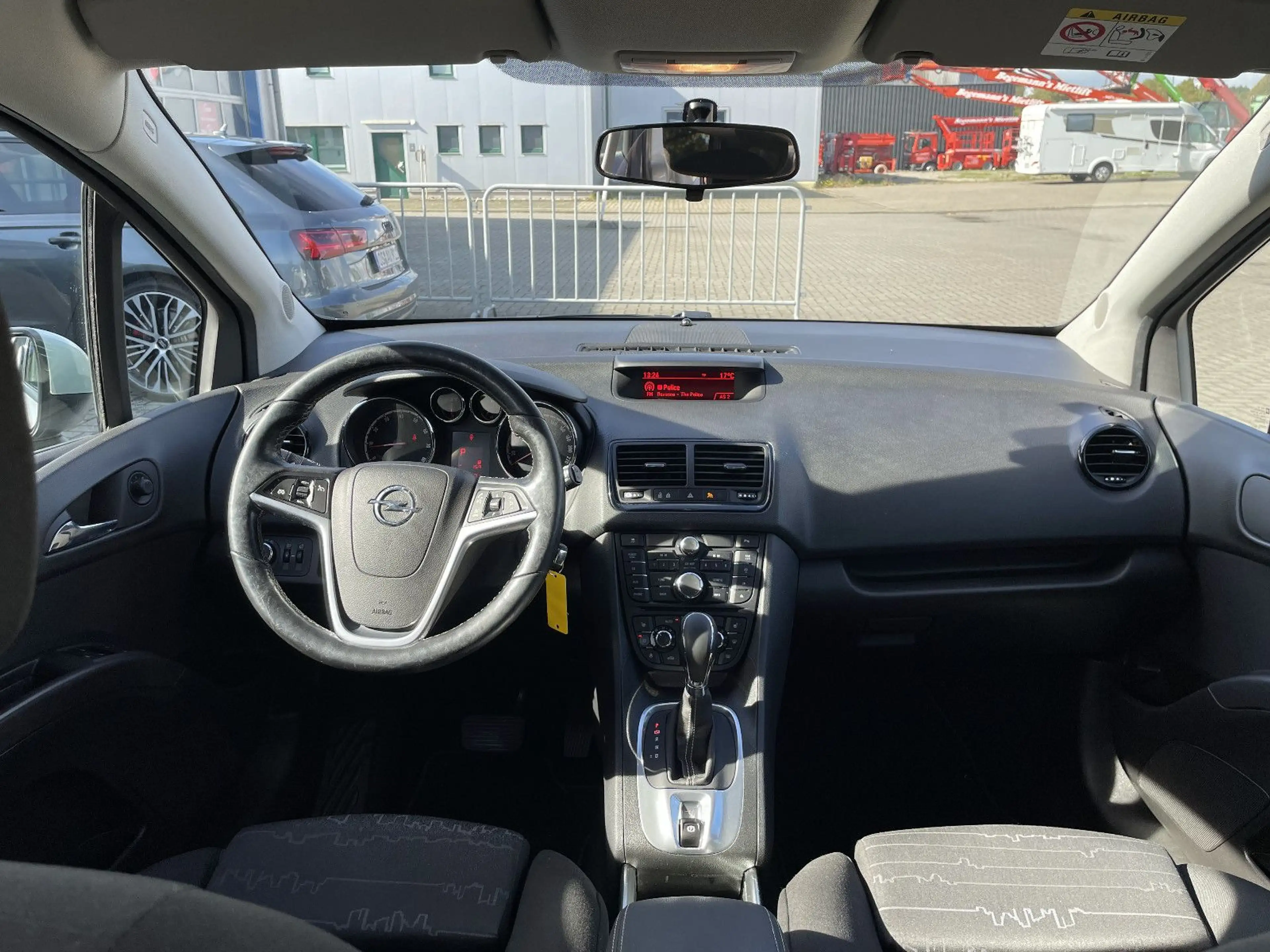 Opel Meriva B Edition Lenkradheizung Automatik — photo 11